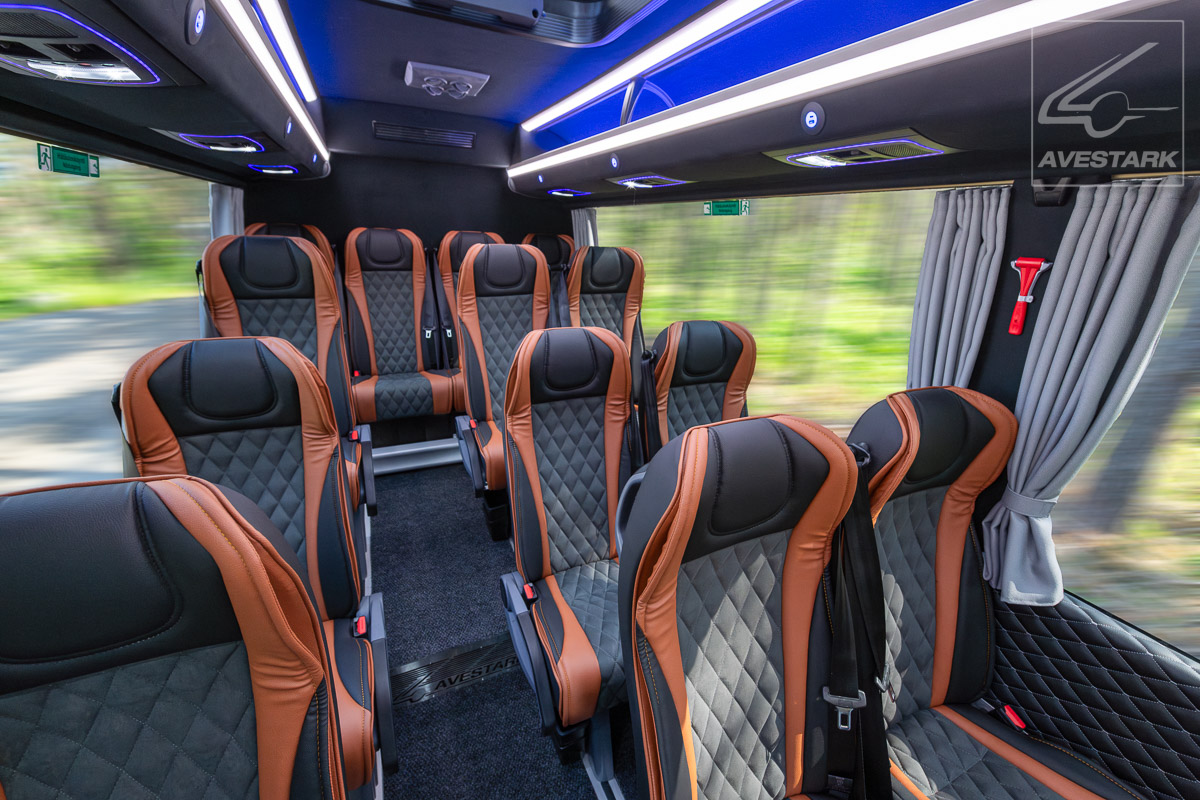 Avestark Turistibussi